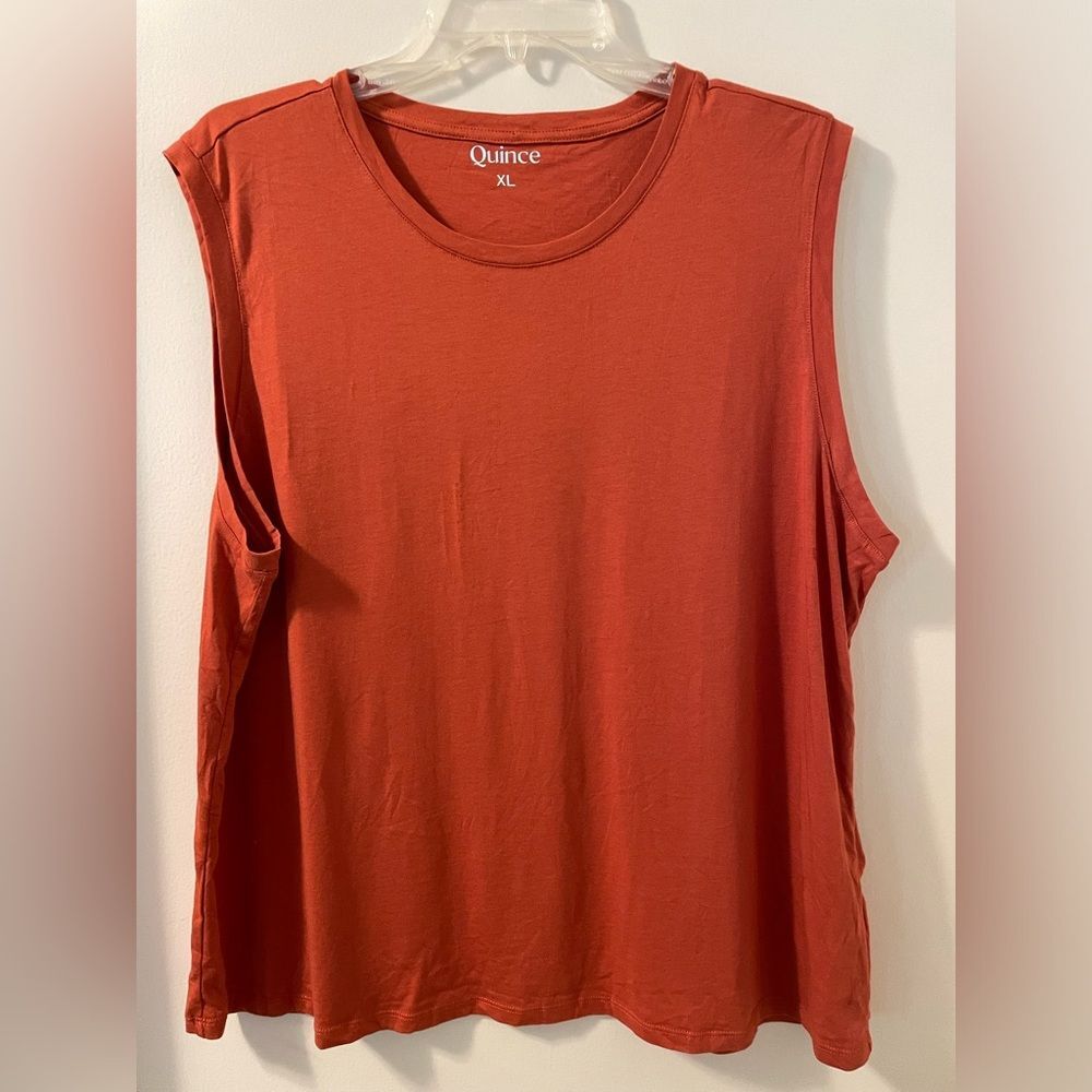 Quince Cotton Modal Muscle Tank
Top Burnt Sienna Orange Size XL
Sleeveless